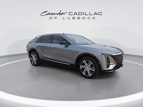 Certified 2024 Cadillac Lyriq Tech AWD/4WD image 2