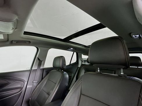 Used 2020 GMC Terrain SLT w/ Preferred Package image 21