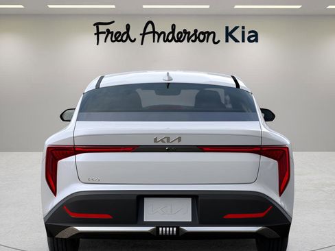 New 2025 Kia K4 LXS image 32