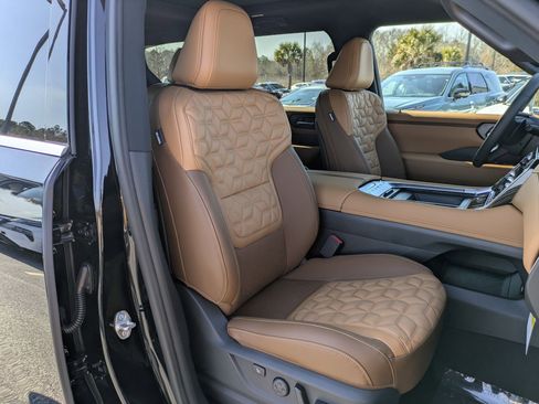 New 2026 Nissan Armada Platinum Reserve image 37