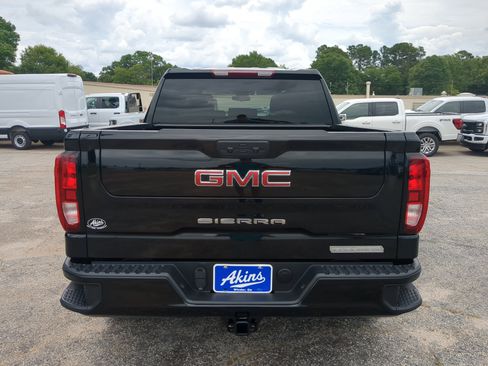 Used 2025 GMC Sierra 1500 Elevation AWD/4WD image 4