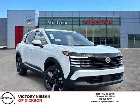 New 2025 Nissan Kicks SR image 1