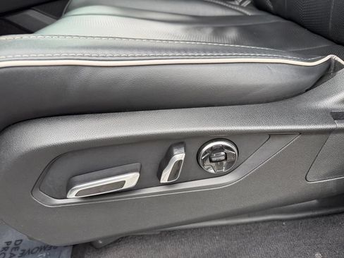 Used 2023 Acura MDX SH-AWD w/ Advance Package image 16