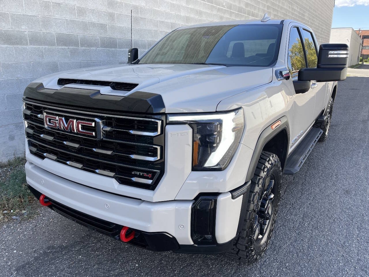Used 2026 GMC Sierra 2500 AT4 AWD/4WD image 14