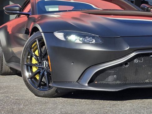 Used 2020 Aston Martin V8 Vantage Coupe image 10