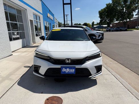 Used 2022 Honda Civic Sport image 7