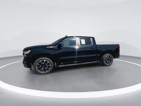 Used 2025 Chevrolet Silverado 1500 RST w/ Convenience Package II image 5