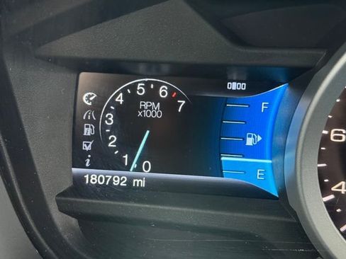 Used 2012 Ford Explorer XLT image 22