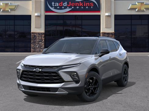 New 2026 Chevrolet Blazer LT w/ Convenience Package AWD/4WD image 30
