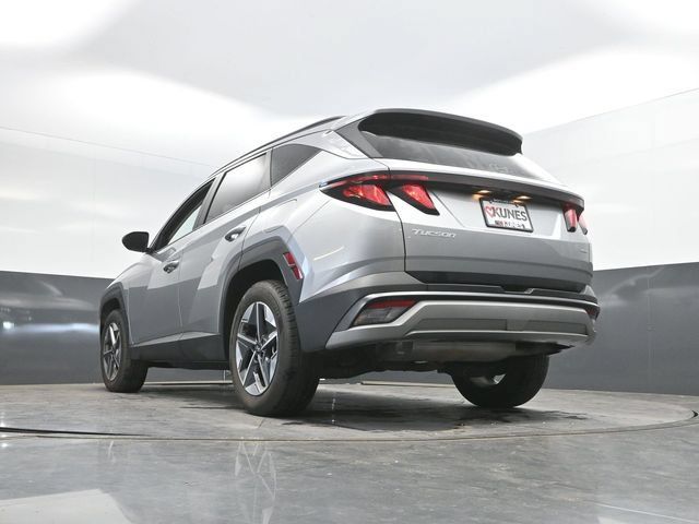 Used 2025 Hyundai Tucson SEL AWD/4WD image 52
