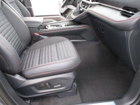 New 2026 Ford Explorer ST-Line w/ ST-Line Street Pack image 20