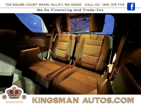 Used 2018 Ford Explorer XLT image 18