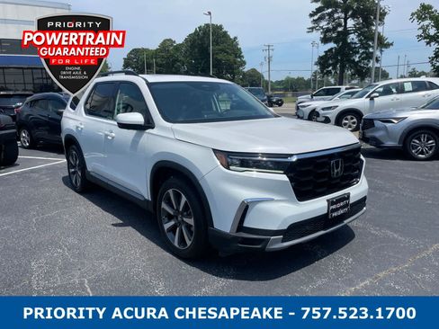 Used 2025 Honda Pilot Elite image 7