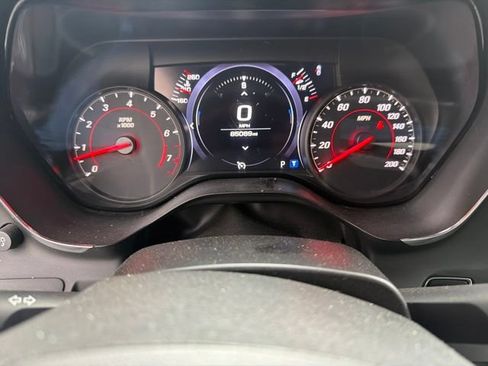 Used 2019 Chevrolet Camaro SS RWD image 2