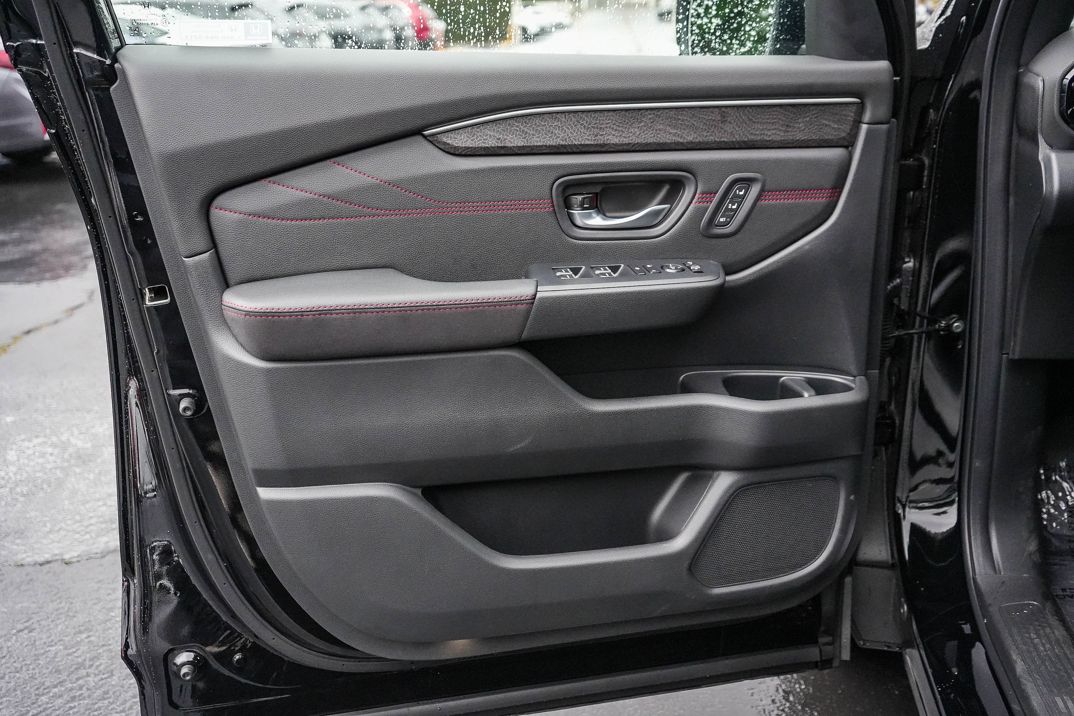 New 2026 Honda Pilot Black Edition image 25