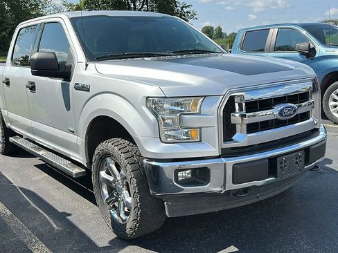 Used 2017 Ford F150 XLT AWD/4WD image 2