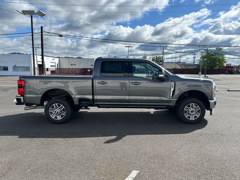 New 2026 Ford F250 Lariat image 8