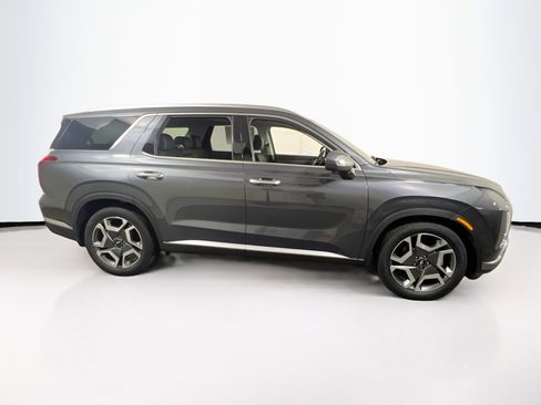 Used 2023 Hyundai Palisade SEL w/ Cargo Package AWD/4WD image 4