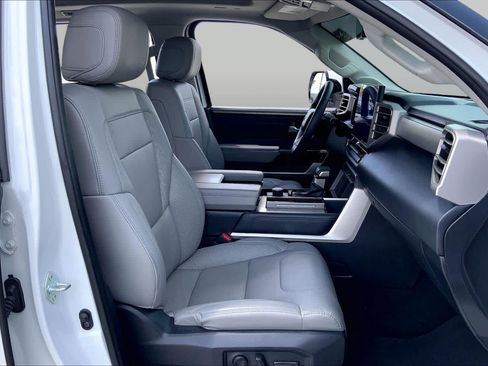 Used 2023 Toyota Sequoia Limited RWD image 9