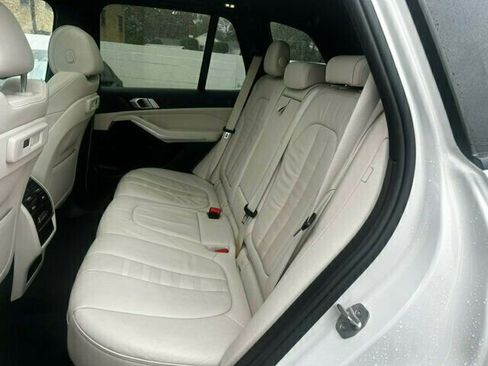 Used 2020 BMW X5 xDrive40i w/ M Sport Package image 13