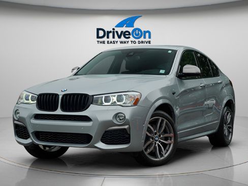 Used 2018 BMW X4 M40i image 5