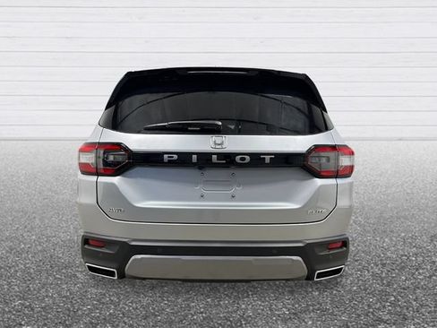 New 2026 Honda Pilot Elite image 4