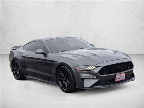 Used 2018 Ford Mustang GT Premium w/ Equipment Group 401A image 3