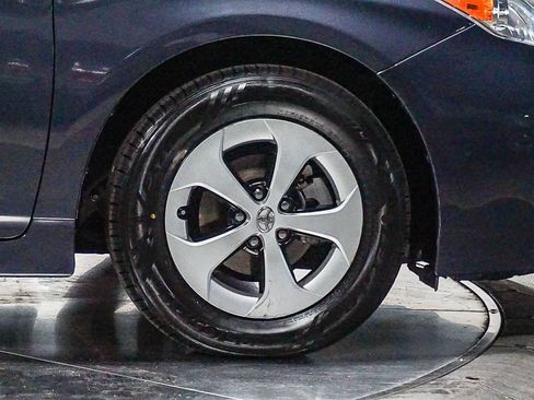 Used 2013 Toyota Prius Three image 6