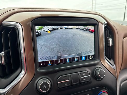 Used 2021 Chevrolet Silverado 3500 High Country AWD/4WD image 20