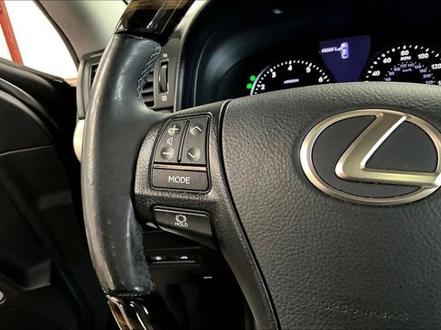 Used 2016 Lexus LS 460 w/ Comfort Package image 12