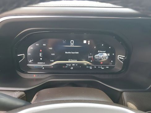 Certified 2023 GMC Yukon XL Denali AWD/4WD image 38