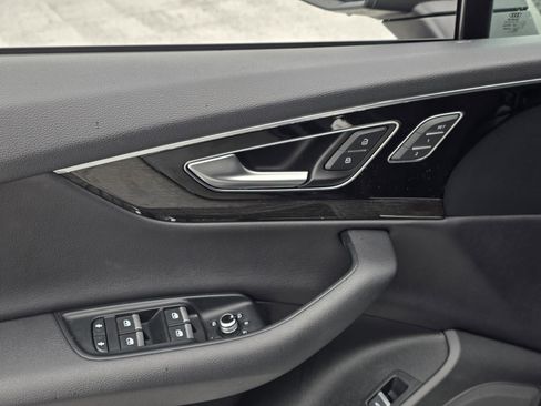 Used 2019 Audi Q7 3.0T Premium Plus w/ Premium Plus Package image 10