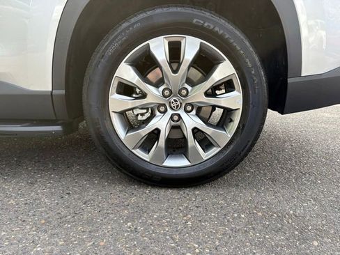 Used 2024 Toyota Grand Highlander AWD image 10