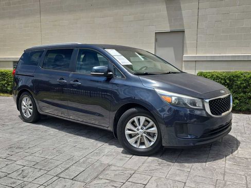 Used 2016 Kia Sedona LX w/ LX Essentials Premium Package FWD image 26
