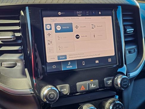 New 2026 RAM 1500 Express AWD/4WD image 23