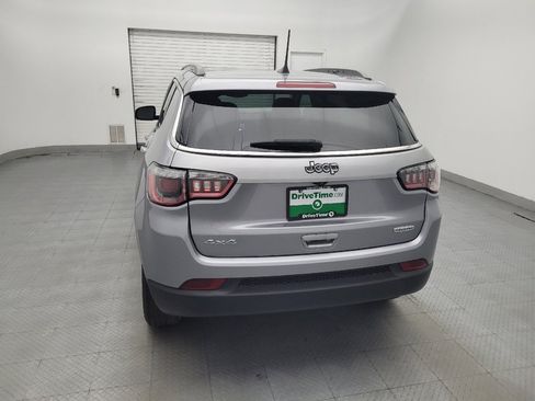 Used 2018 Jeep Compass Latitude w/ Popular Equipment Group AWD/4WD image 6