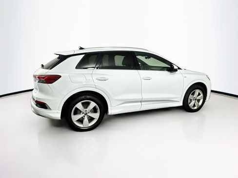 Used 2024 Audi Q4 e-tron Premium Plus AWD/4WD image 10