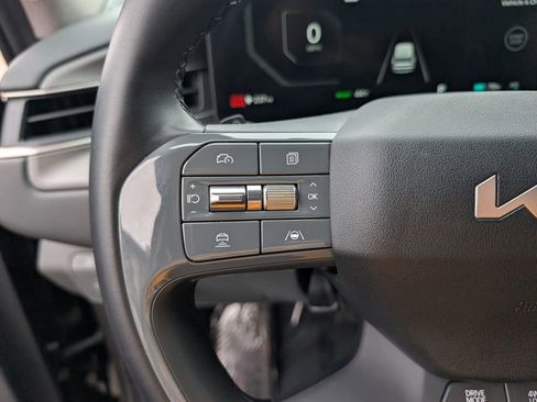 Certified 2024 Kia EV9 Wind image 26