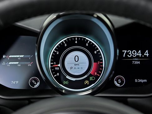Used 2023 Aston Martin V8 Vantage Coupe RWD image 21