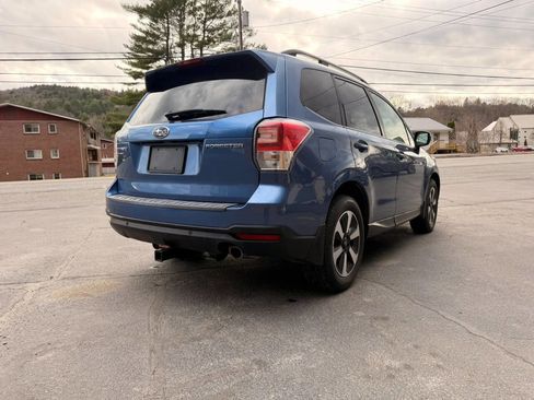 Used 2018 Subaru Forester 2.5i Limited AWD/4WD image 5