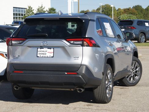 New 2025 Toyota RAV4 XLE Premium image 33
