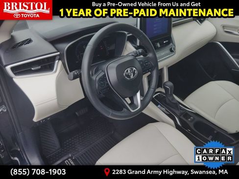 Used 2024 Toyota Corolla Cross XLE w/ Convenience Package AWD/4WD image 14