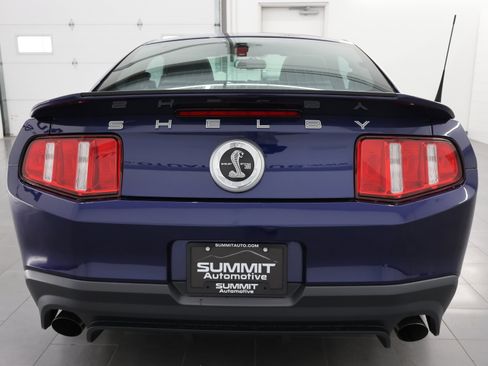 Used 2011 Ford Mustang Shelby GT500 w/ SVT Performance Pkg image 24