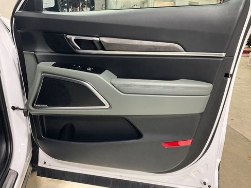 Used 2024 Kia Telluride SX Prestige X-Line image 21