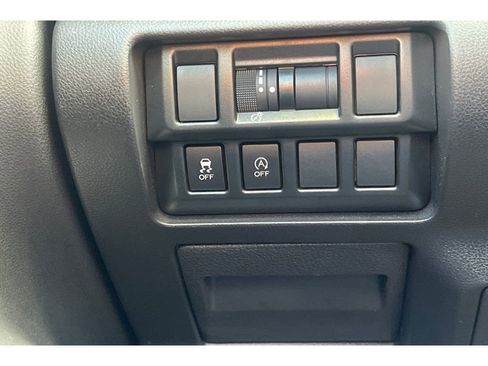 Certified 2023 Subaru Crosstrek 2.0i image 38