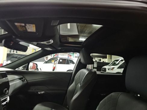 Used 2025 Lexus RX 350 Premium w/ Accessory Package image 21