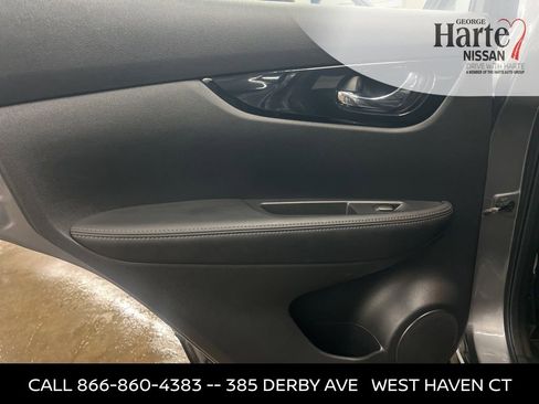 Used 2019 Nissan Rogue Sport SL image 27