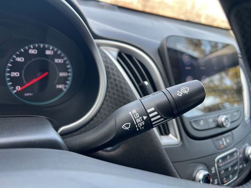 Used 2024 Chevrolet Malibu LT image 13