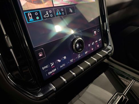 Used 2026 GMC Yukon XL AT4 Ultimate AWD/4WD image 45