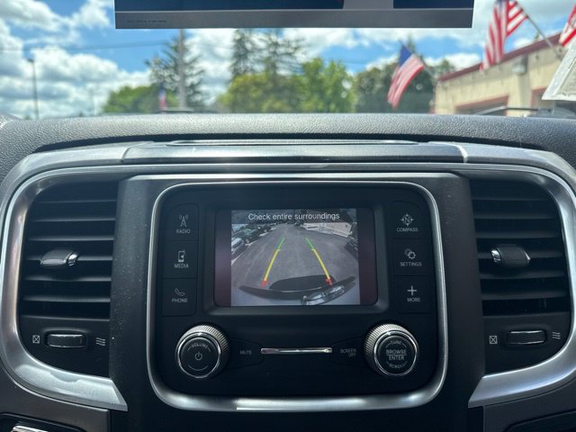 Used 2022 RAM 1500 Classic SLT AWD/4WD image 27